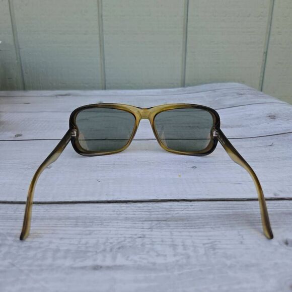 1960s Ray-Ban B&L Porter Transparent Honey G-15 Oversized Vintage Sunglasses. 11